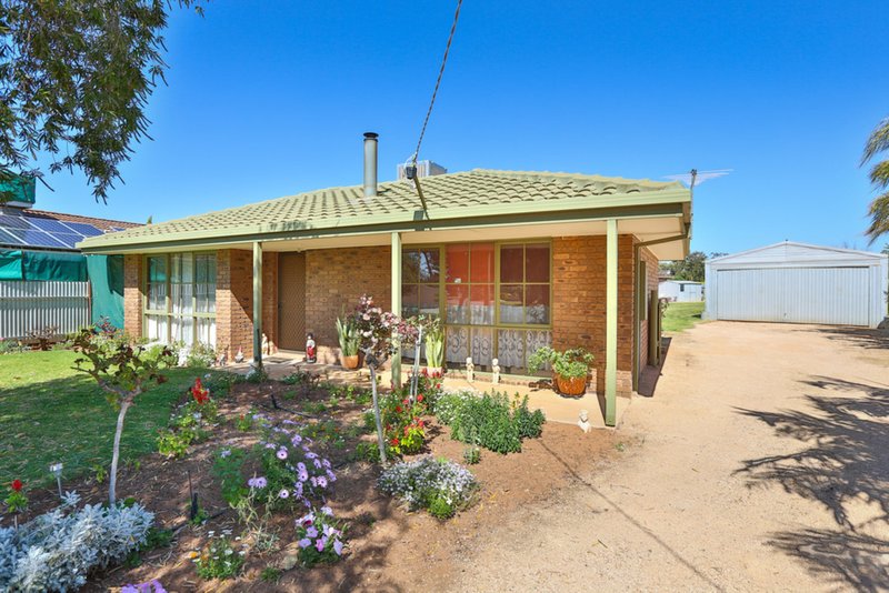 8 Ash Court, Red Cliffs VIC 3496