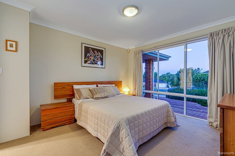 Photo - 8 Ashburn Vista, Currambine WA 6028 - Image 14