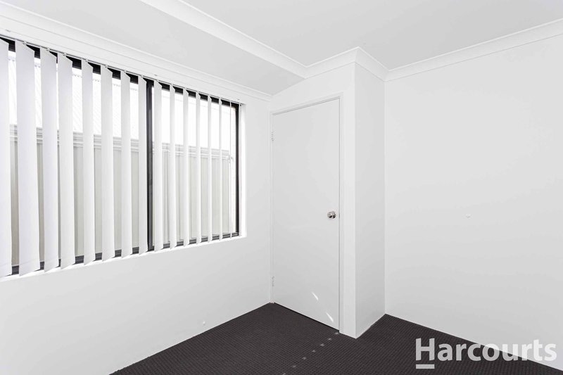 Photo - 8 Aspe Way, Alkimos WA 6038 - Image 9