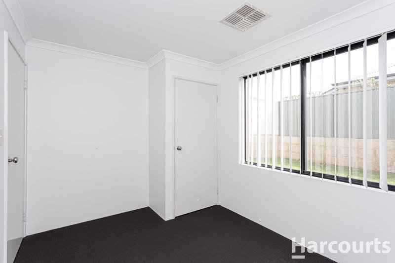 Photo - 8 Aspe Way, Alkimos WA 6038 - Image 12