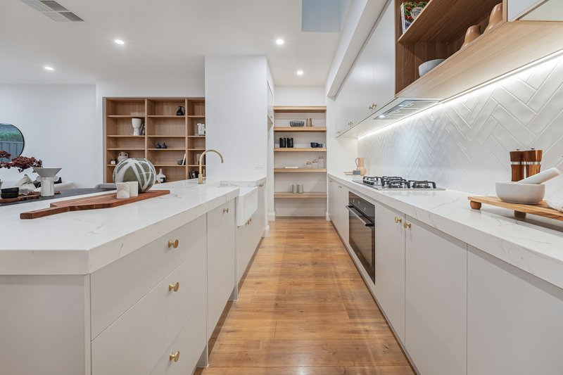 Photo - 8 Astronomy Street, Greenvale VIC 3059 - Image 4