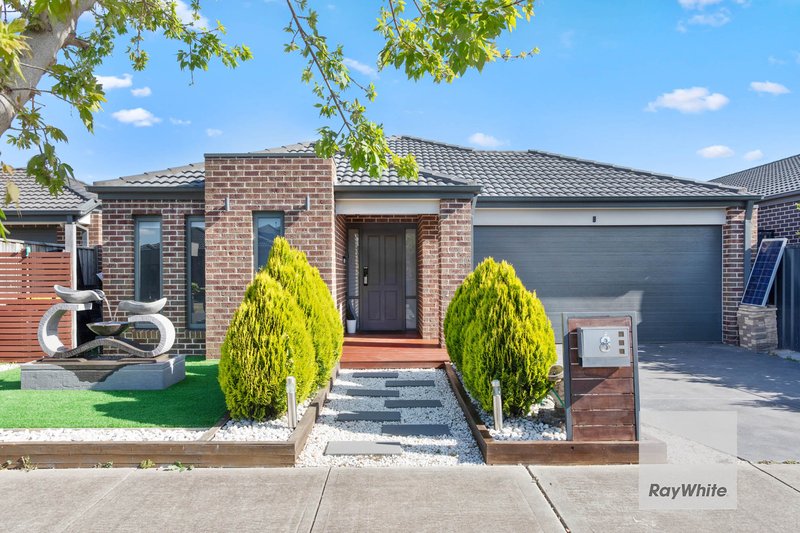 8 Aubisque Close, Fraser Rise VIC 3336