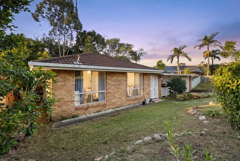 Photo - 8 Augustins Crescent, Petrie QLD 4502 - Image 1