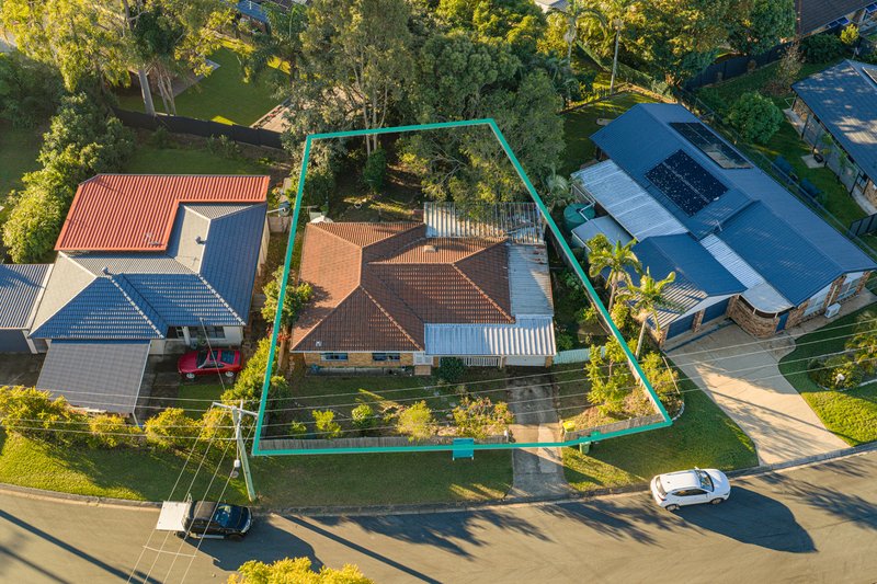 Photo - 8 Augustins Crescent, Petrie QLD 4502 - Image 19