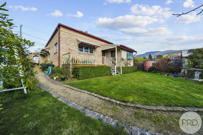 Photo - 8 Austins Ferry Road, Austins Ferry TAS 7011 - Image 16