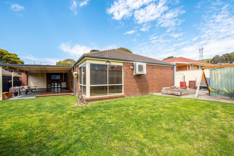 Photo - 8 Avion Rise, South Morang VIC 3752 - Image 14