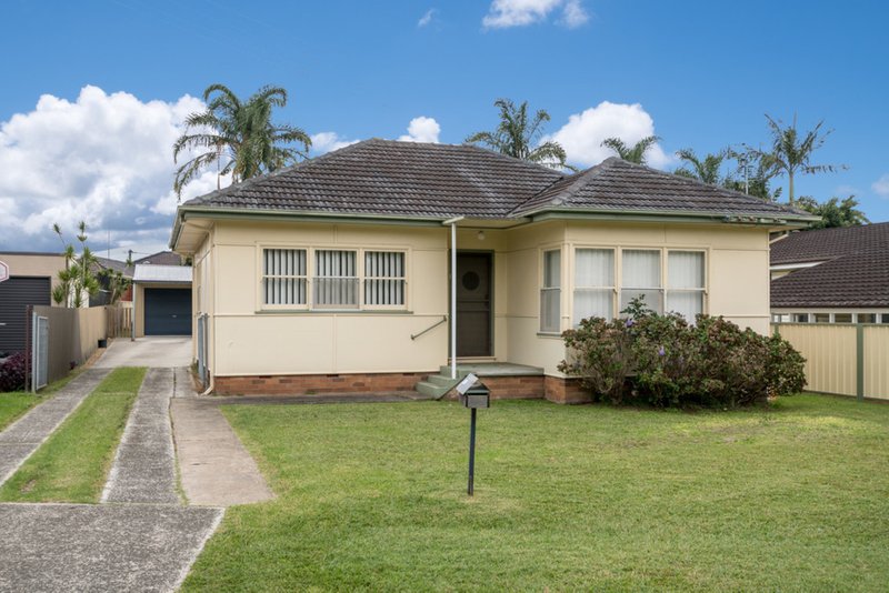 8 Avonlea Street, Dapto NSW 2530