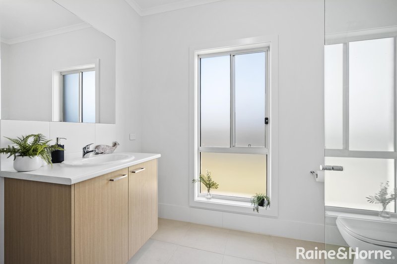 Photo - 8 Badcoe Crescent, Strathalbyn SA 5255 - Image 16