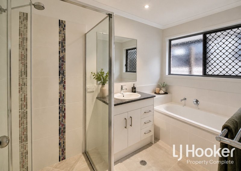 Photo - 8 Bailey Street, Yarrabilba QLD 4207 - Image 8