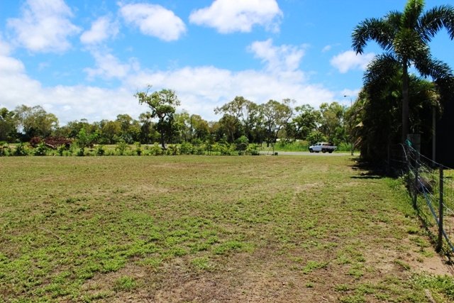 Photo - 8 Baileyana St , Forrest Beach QLD 4850 - Image 4