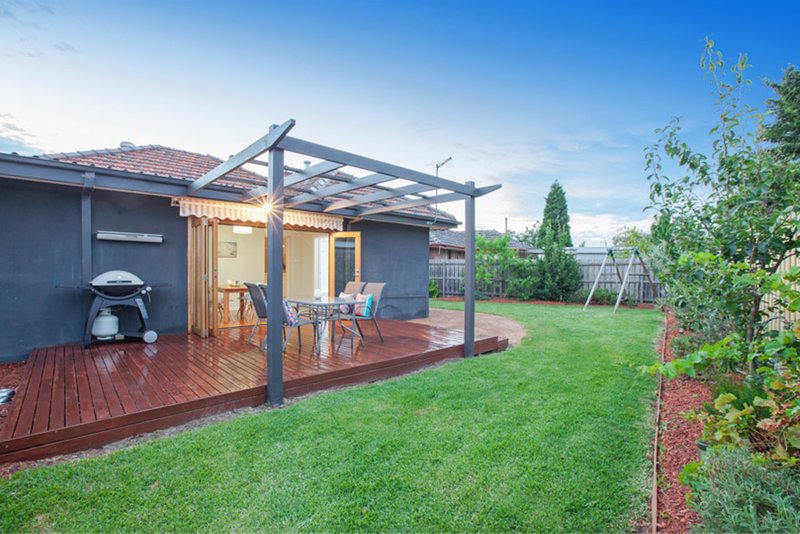 Photo - 8 Ballard Avenue, Coburg North VIC 3058 - Image 10