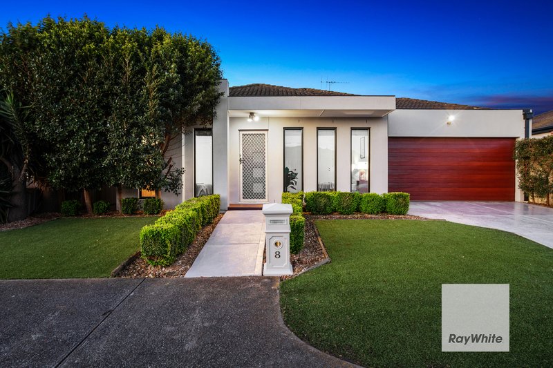 8 Balmoral Close, Hillside VIC 3037