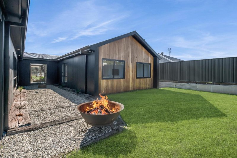 Photo - 8 Banksia Court, Campbells Creek VIC 3451 - Image 18