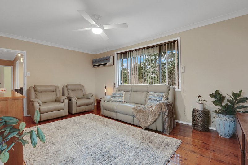 Photo - 8 Bannister Street, Dapto NSW 2530 - Image 2