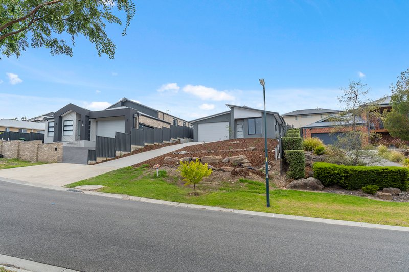 Photo - 8 Bannon Avenue, Sunbury VIC 3429 - Image 13