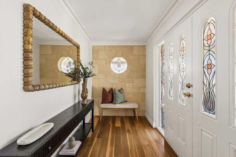 Photo - 8 Bantry Court, Kallaroo WA 6025 - Image 7