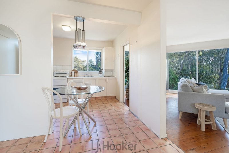 Photo - 8 Barbara Street, Warners Bay NSW 2282 - Image 6