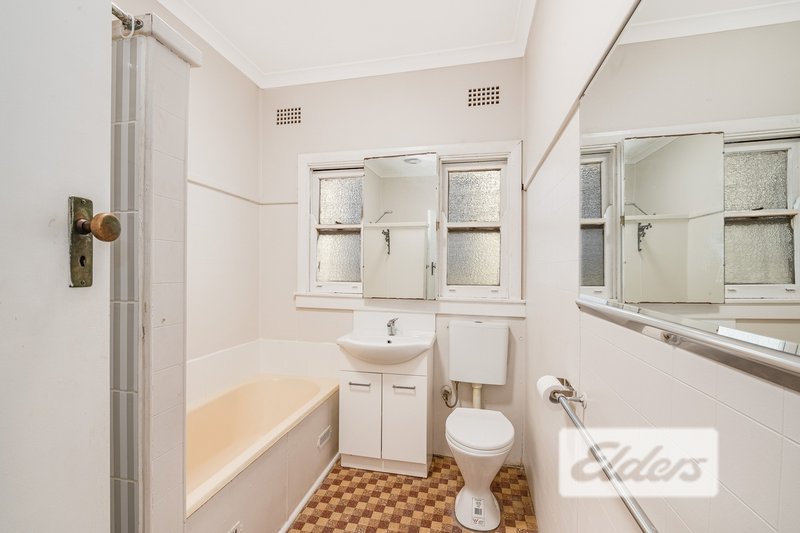 Photo - 8 Bardia Road, Shortland NSW 2307 - Image 5