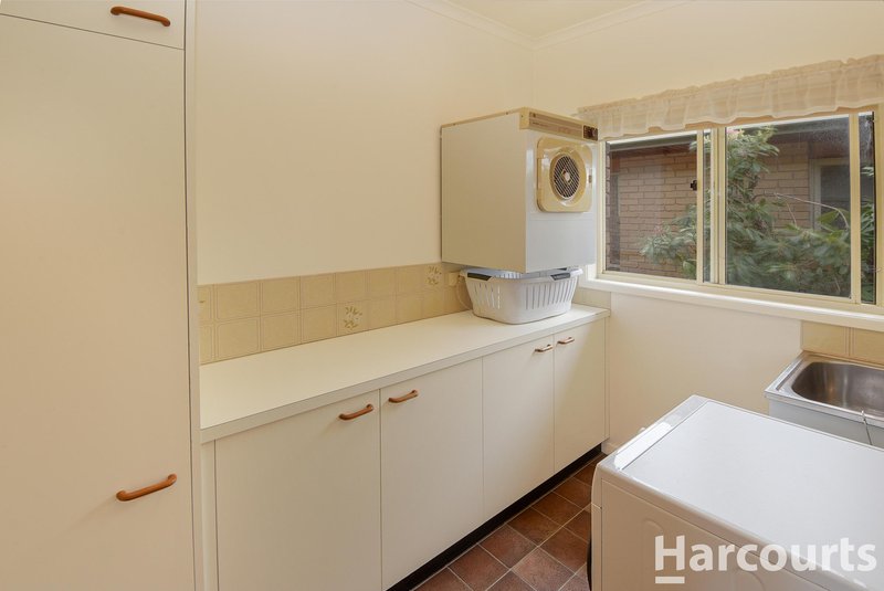 Photo - 8 Barnes Boulevard, Horsham VIC 3400 - Image 15