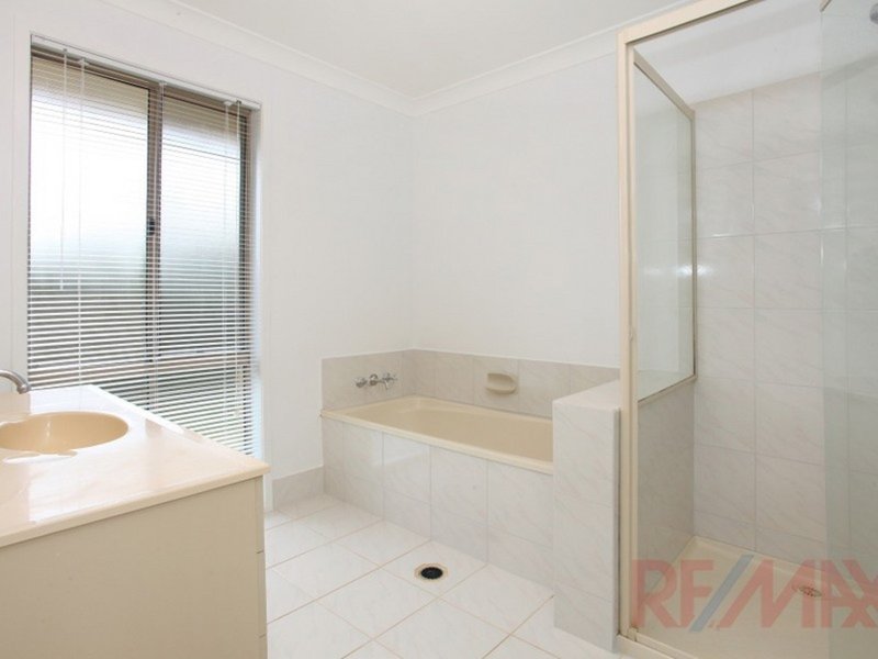 Photo - 8 Barra Crt , Merrimac QLD 4226 - Image 13