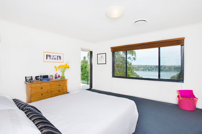 Photo - 8 Barrabooka Street, Clontarf NSW 2093 - Image 6