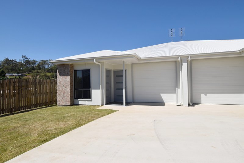 Photo - 8 Barramundi Street, Toolooa QLD 4680 - Image 1