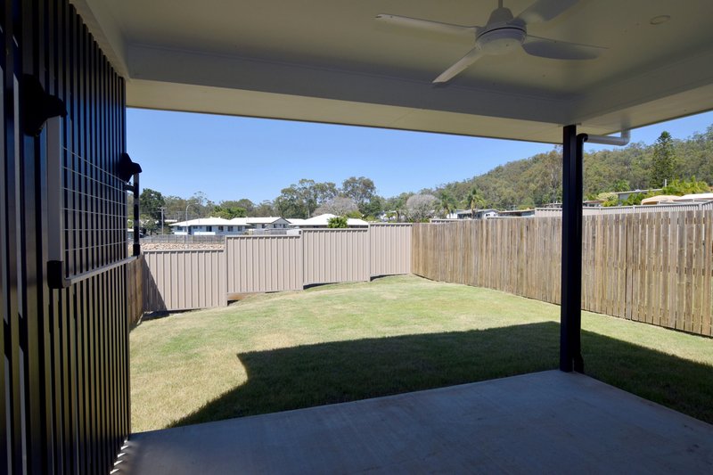 Photo - 8 Barramundi Street, Toolooa QLD 4680 - Image 12