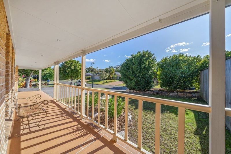 Photo - 8 Barrington Close, Murrumba Downs QLD 4503 - Image 3