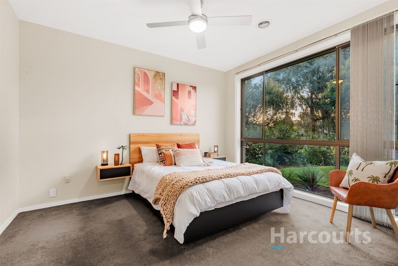 Photo - 8 Barrington Court, Wantirna VIC 3152 - Image 7