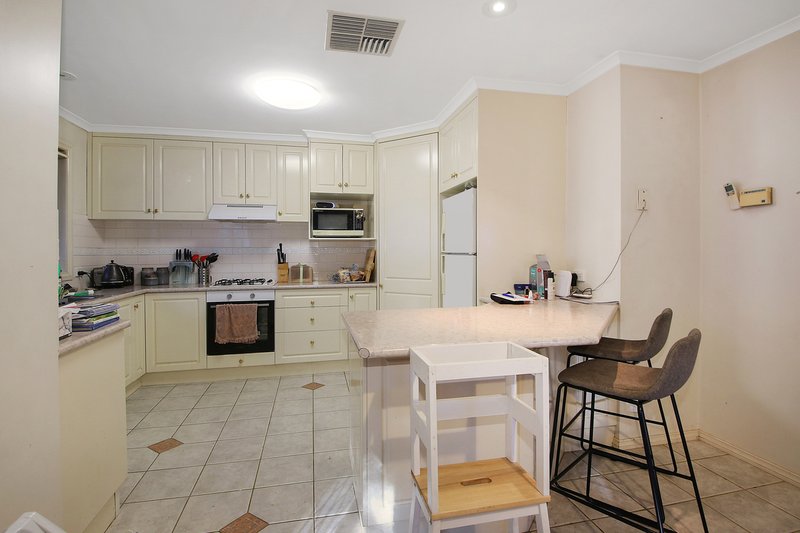 Photo - 8 Bartholomew Street, Glenroy NSW 2640 - Image 10