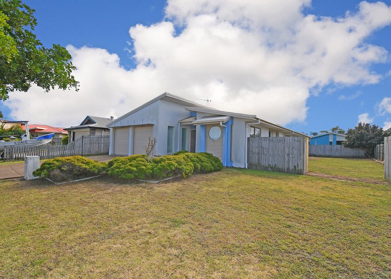 8 Beach Walk Crt , Toogoom QLD 4655