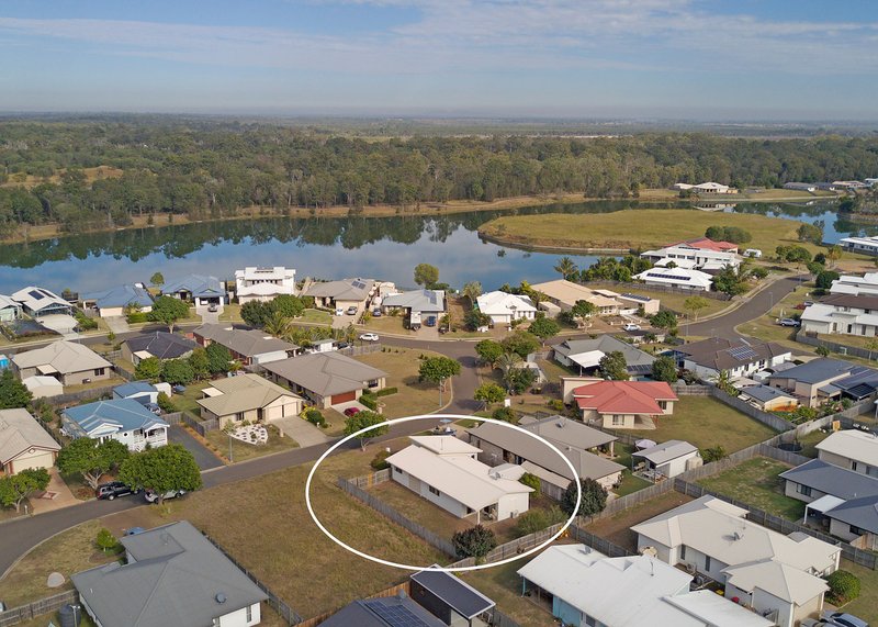 Photo - 8 Beach Walk Crt , Toogoom QLD 4655 - Image 5