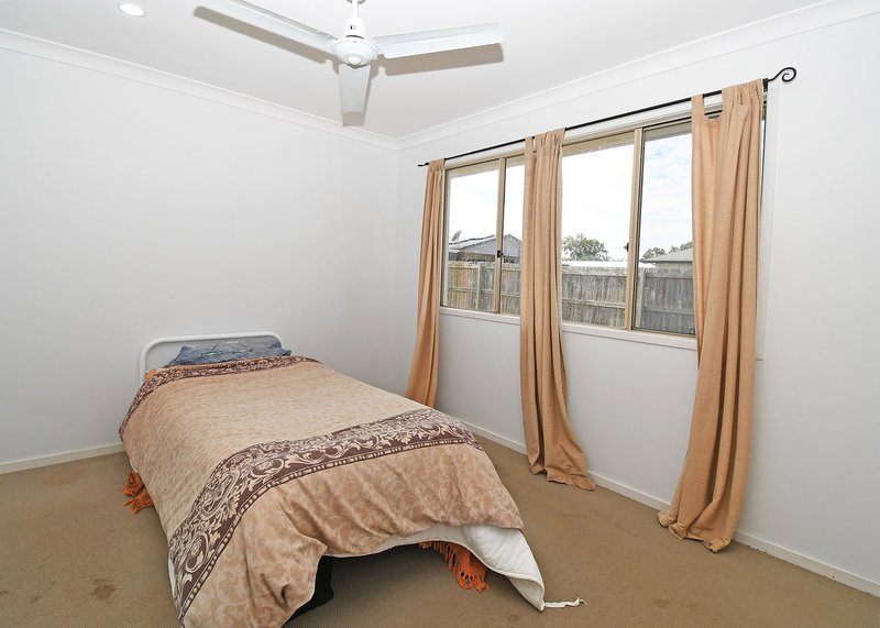 Photo - 8 Beach Walk Crt , Toogoom QLD 4655 - Image 8