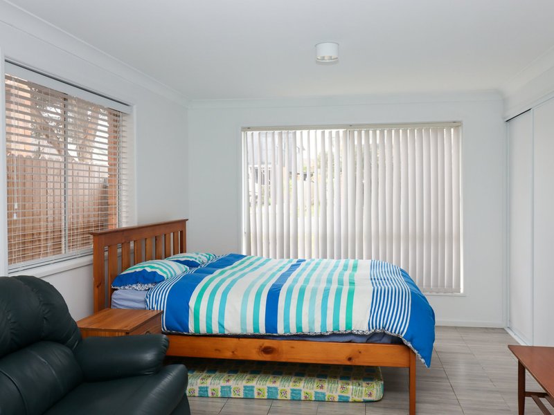 Photo - 8 Beachway Avenue, Berrara NSW 2540 - Image 10