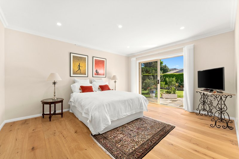 Photo - 8 Bedarra Court, Shell Cove NSW 2529 - Image 6