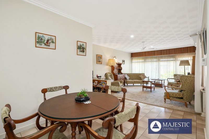 Photo - 8 Bedford Road, Ardross WA 6153 - Image 7