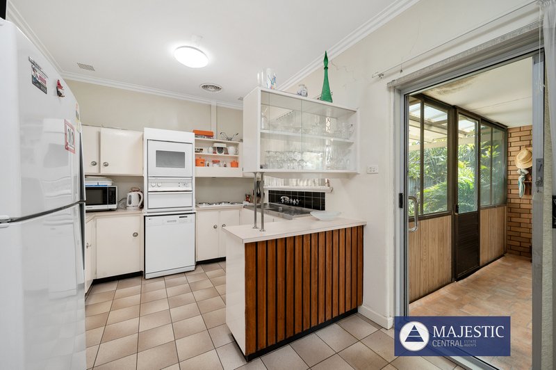 Photo - 8 Bedford Road, Ardross WA 6153 - Image 8