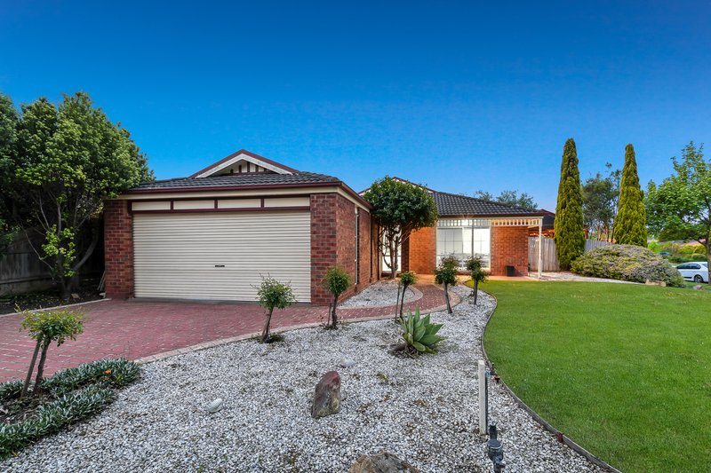 8 Begonia Way, Narre Warren South VIC 3805