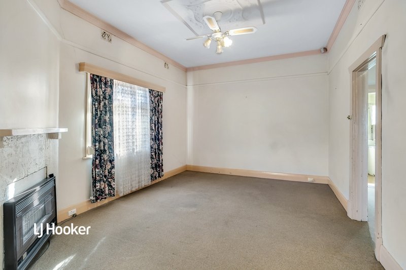 Photo - 8 Belford Avenue, Devon Park SA 5008 - Image 3