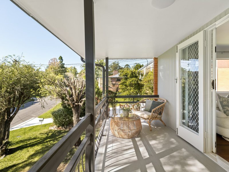 Photo - 8 Belford Street, Kenmore QLD 4069 - Image 4