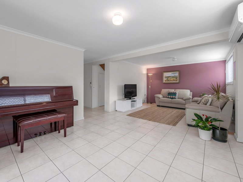 Photo - 8 Bellara Street, Carseldine QLD 4034 - Image 16