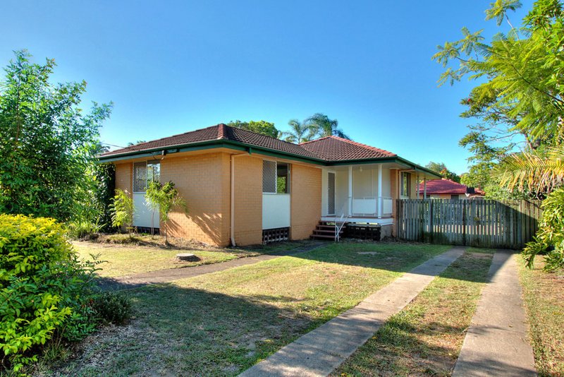 8 Bellis Street, Daisy Hill QLD 4127