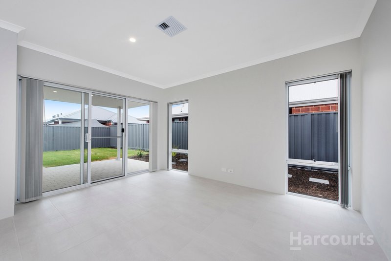 Photo - 8 Bennetts Way, Baldivis WA 6171 - Image 9