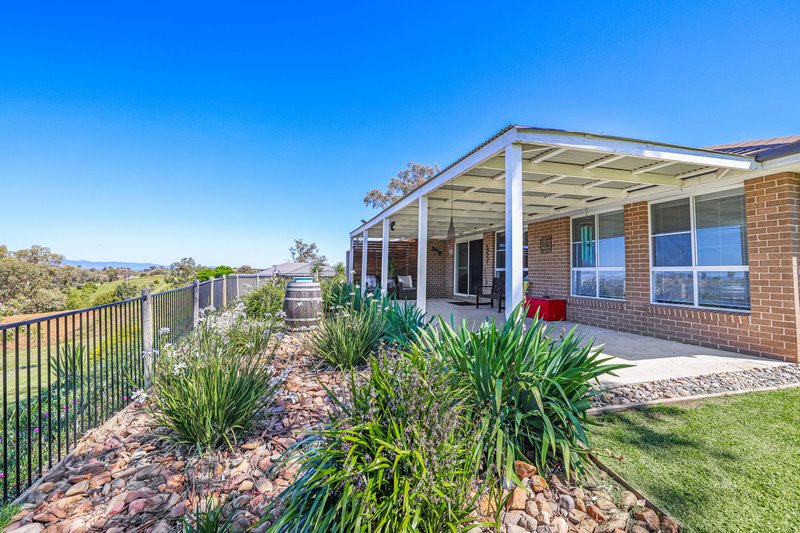 Photo - 8 Bentwing Place, Tamworth NSW 2340 - Image 13