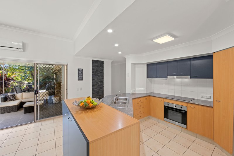 Photo - 8 Bergamo Drive, Varsity Lakes QLD 4227 - Image 3