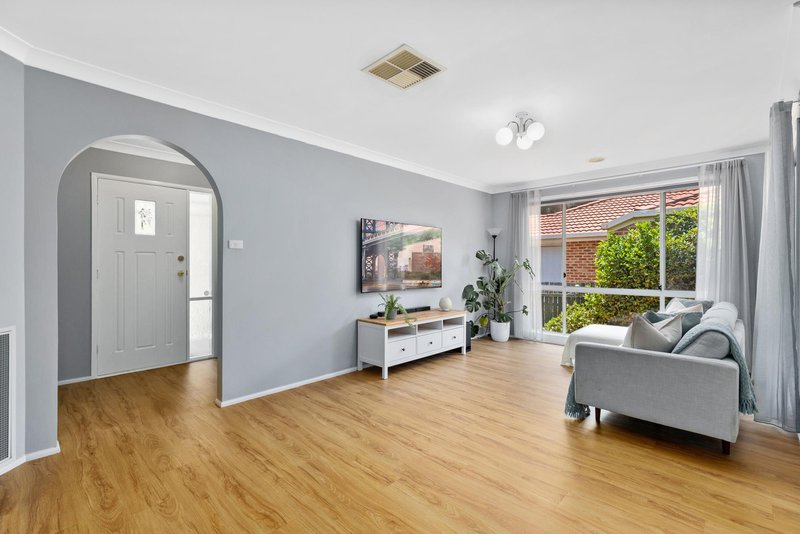 Photo - 8 Berkeley Street, Dunlop ACT 2615 - Image 6