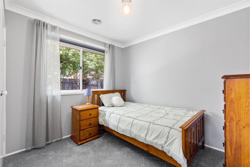 Photo - 8 Berkeley Street, Dunlop ACT 2615 - Image 12