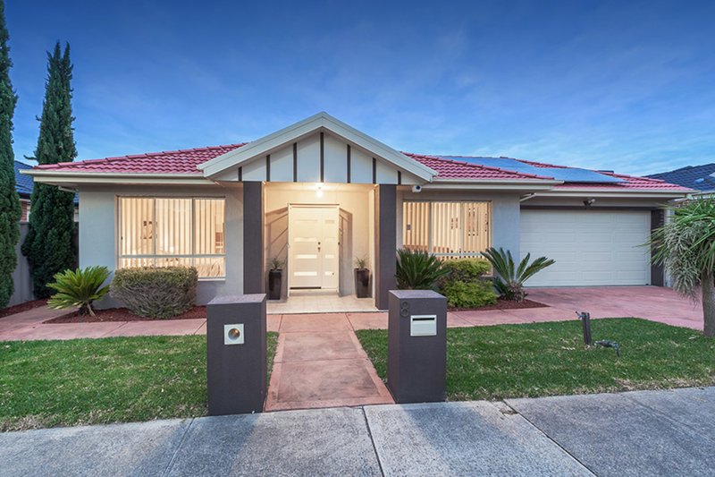 8 Berrima Close, Craigieburn VIC 3064