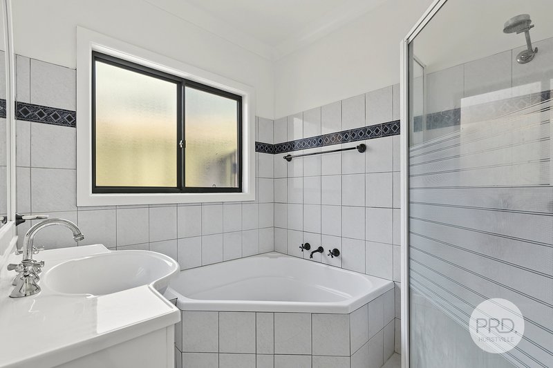 Photo - 8 Betts Avenue, Blakehurst NSW 2221 - Image 5