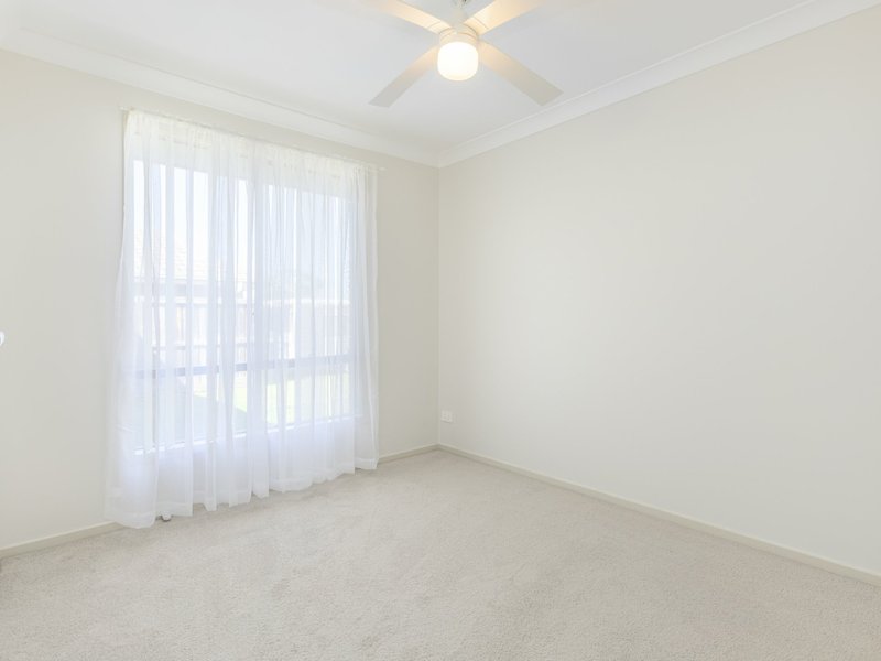 Photo - 8 Birkdale Blvd , Cessnock NSW 2325 - Image 10